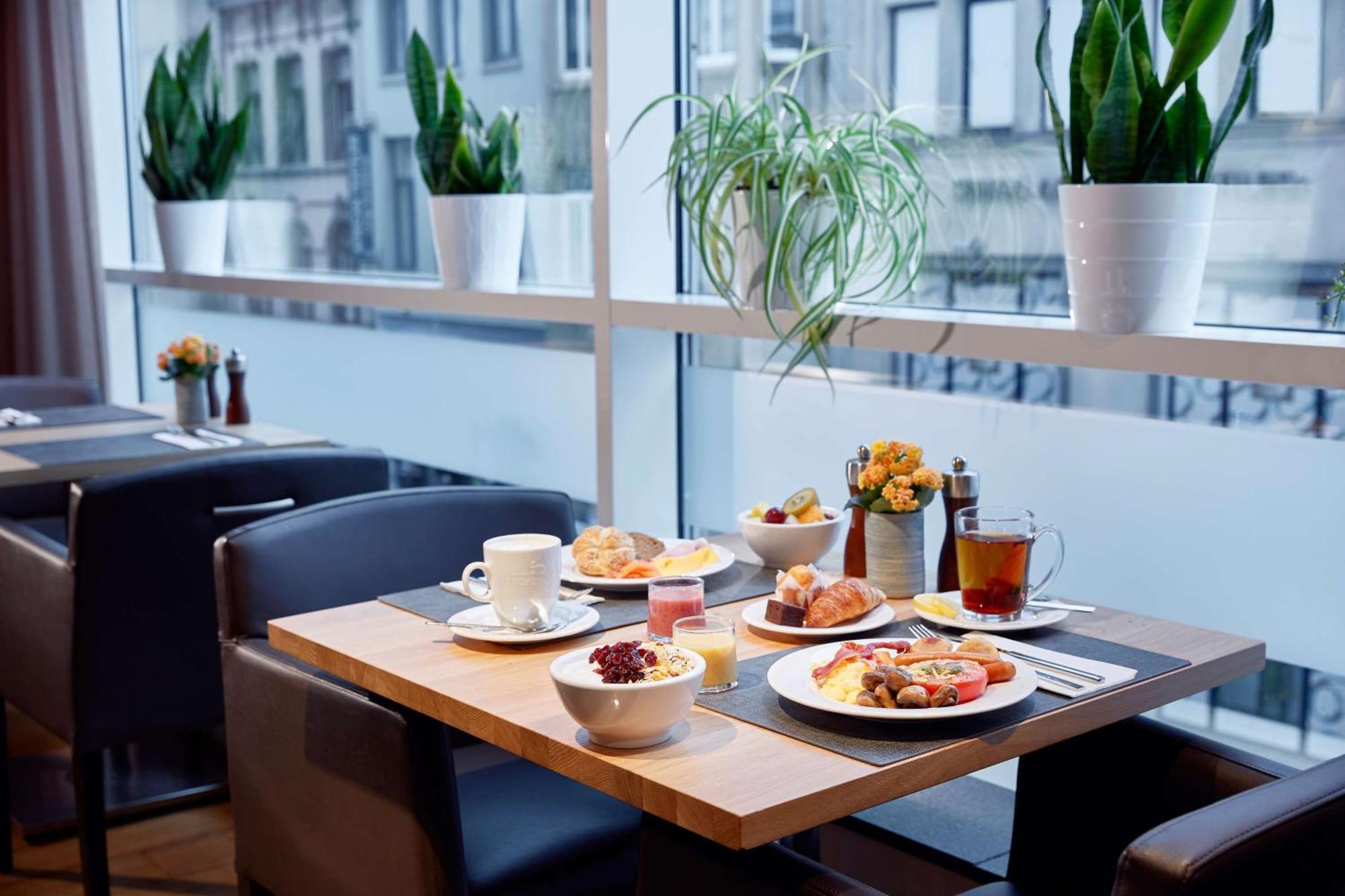 Lindner Hotel Antwerp, Part Of Jdv By Hyatt Luaran gambar